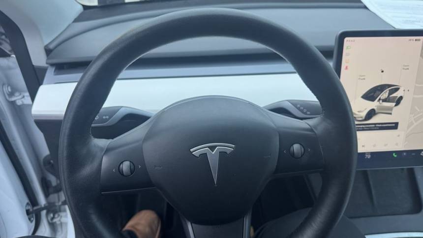 2021 Tesla Model Y 5YJYGDEE1MF298009