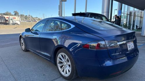 2016 Tesla Model S 5YJSA1E24GF169861