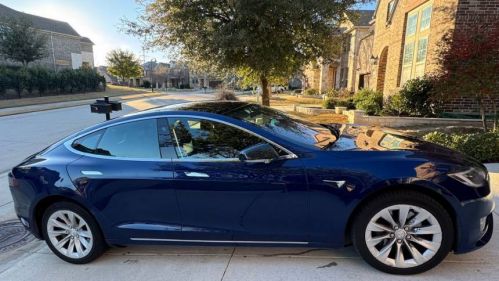 2018 Tesla Model S 5YJSA1E22JF281887