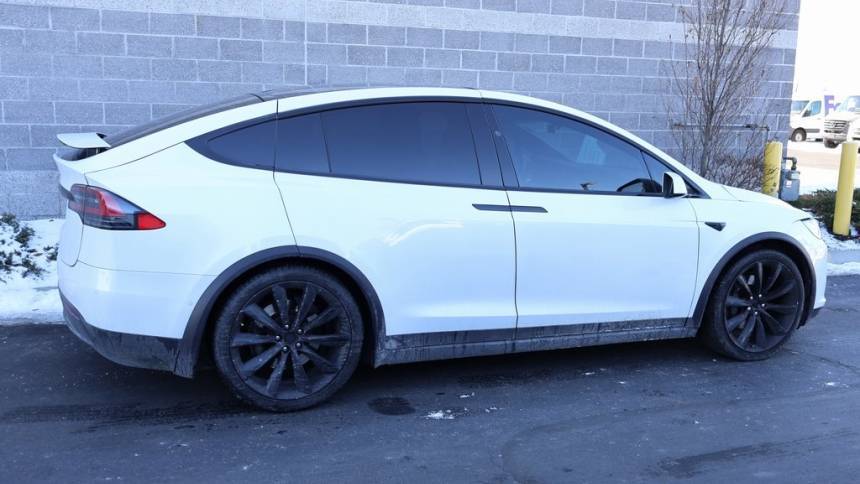 2016 Tesla Model X 5YJXCDE22GF026425