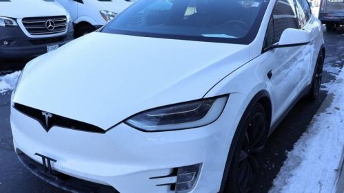 2016 Tesla Model X 5YJXCDE22GF026425