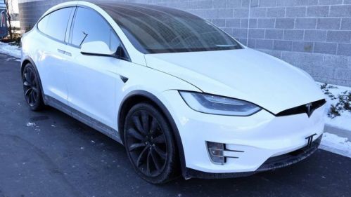 2016 Tesla Model X 5YJXCDE22GF026425