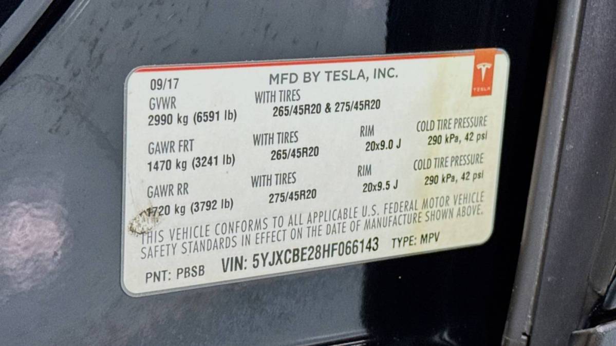 2017 Tesla Model X 5YJXCBE28HF066143