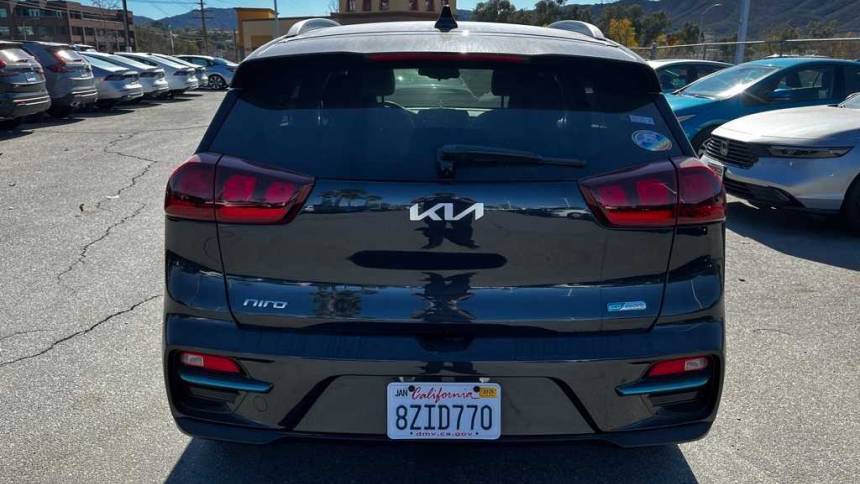 2022 Kia NIRO EV KNDCC3LG3N5138561