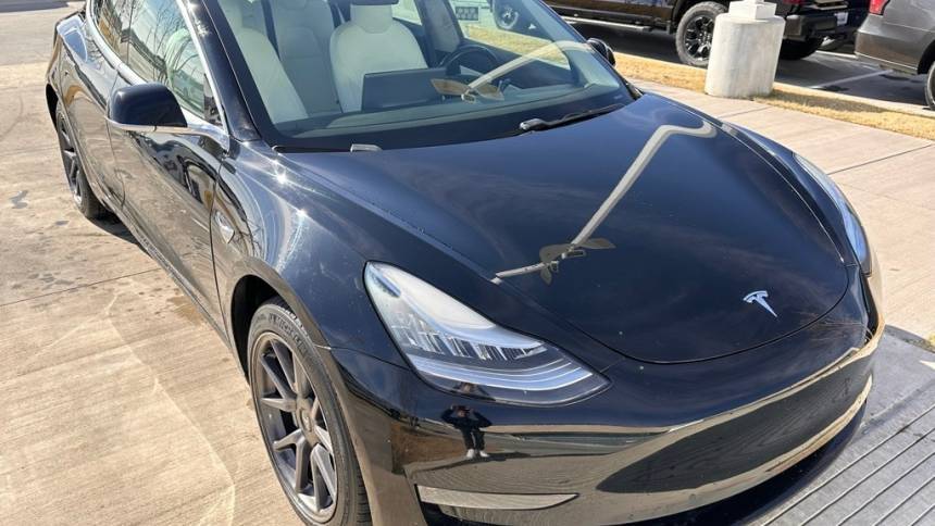 2019 Tesla Model 3 5YJ3E1EA2KF322603