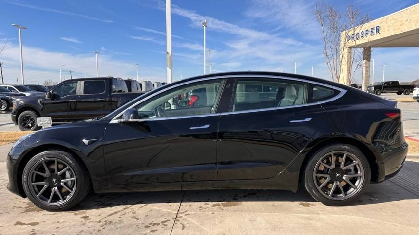 2019 Tesla Model 3 5YJ3E1EA2KF322603