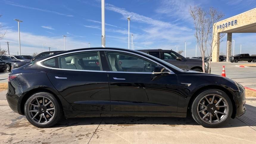 2019 Tesla Model 3 5YJ3E1EA2KF322603