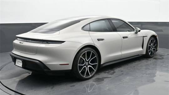 2022 Porsche Taycan WP0AA2Y10NSA17261