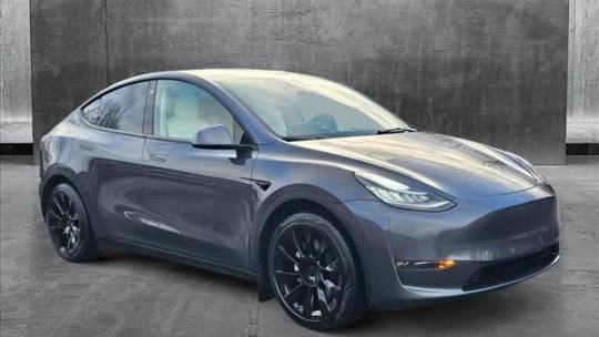 2021 Tesla Model Y 5YJYGAEE4MF216210