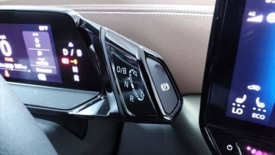 2023 Volkswagen ID.4 1V2CMPE87PC028541