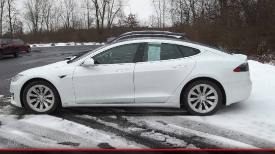 2017 Tesla Model S 5YJSA1E28HF197339