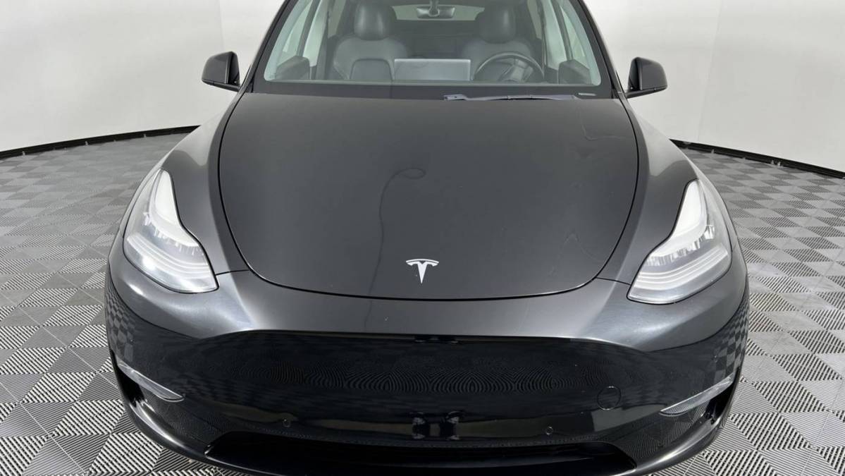 2021 Tesla Model Y 5YJYGDEE2MF070763