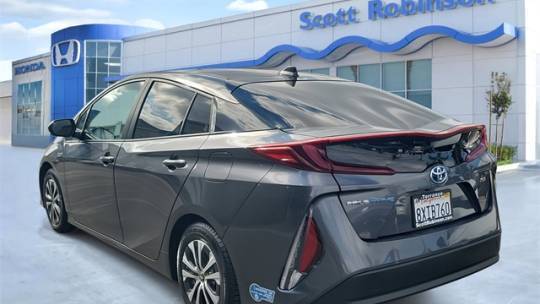 2021 Toyota Prius Prime JTDKAMFP0M3195992