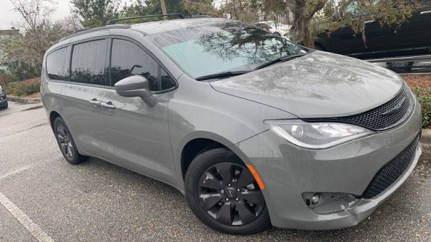 2020 Chrysler Pacifica 2C4RC1L72LR270581