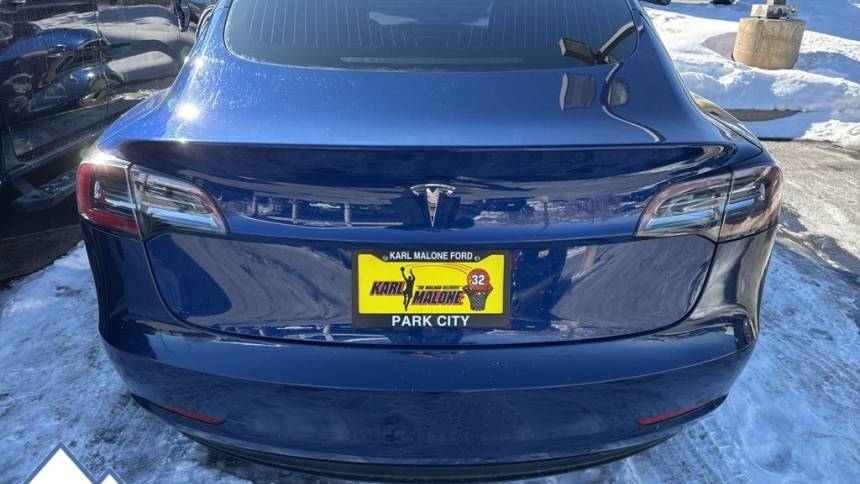 2019 Tesla Model 3 5YJ3E1EA9KF190391