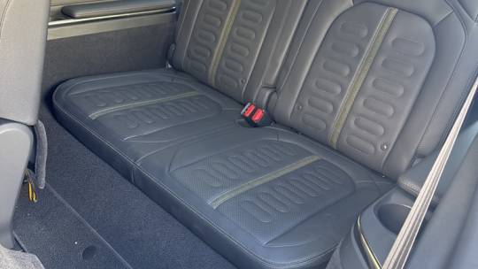 2023 Rivian R1S 7PDSGABA6PN011820