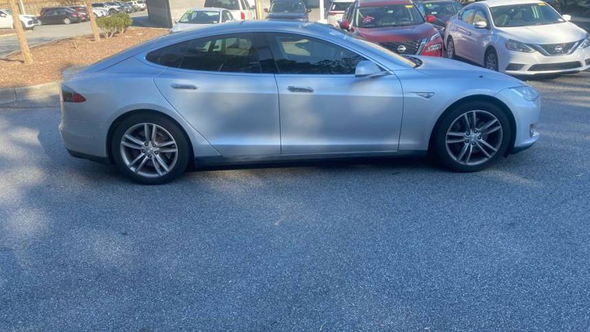 2015 Tesla Model S 5YJSA1H19FF081471