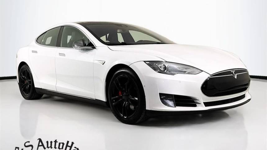 2015 Tesla Model S 5YJSA1H41FF097366