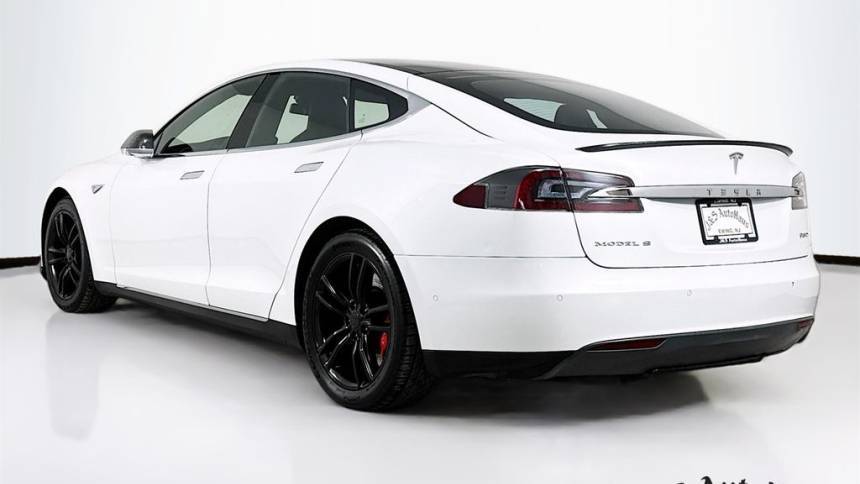 2015 Tesla Model S 5YJSA1H41FF097366