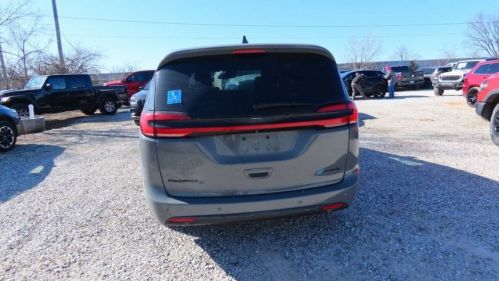 2022 Chrysler Pacifica 2C4RC1L75NR173555