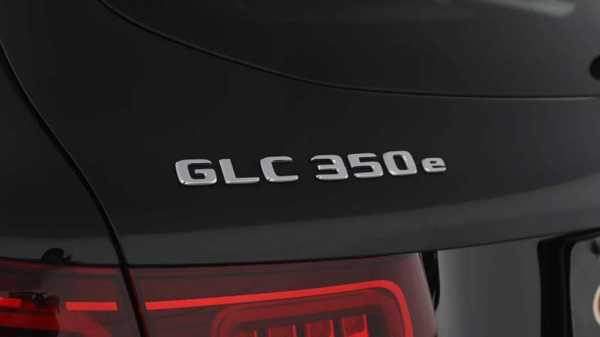 2020 Mercedes GLC 350e 4MATIC - Images - 7
