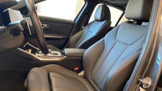 2021 BMW 3 Series - Images - 16