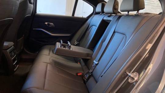 2021 BMW 3 Series - Images - 18