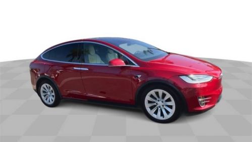 2019 Tesla Model X 5YJXCDE24KF211536