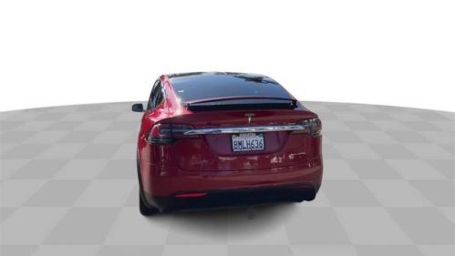 2019 Tesla Model X 5YJXCDE24KF211536