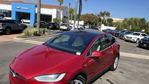 2019 Tesla Model X 5YJXCDE24KF211536