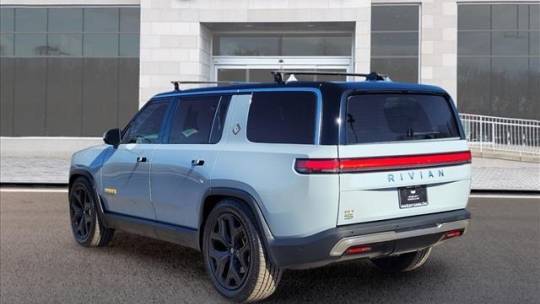 2022 Rivian R1S 7PDSGABL2NN000313