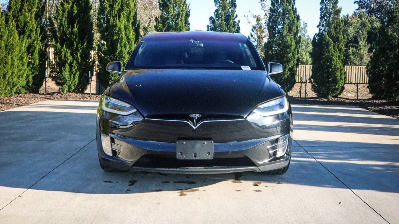 2016 Tesla Model X 5YJXCBE2XGF018805