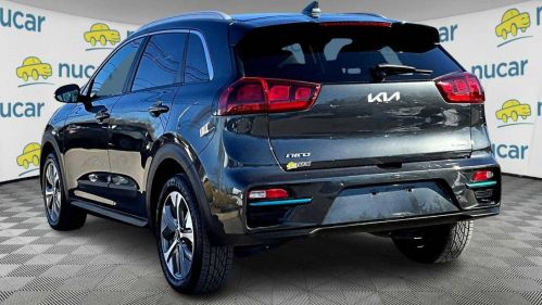 2022 Kia NIRO EV KNDCC3LG1N5137408