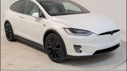 2019 Tesla Model X 5YJXCBE40KF144889