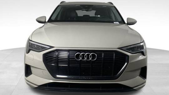 2021 Audi e-tron WA1VAAGE3MB014389