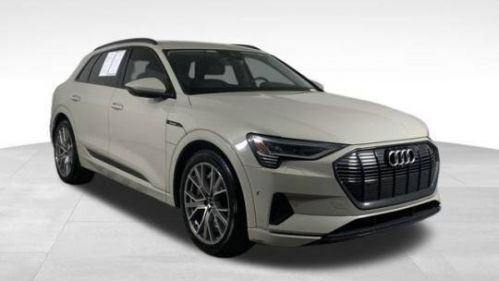 2021 Audi e-tron WA1VAAGE3MB014389