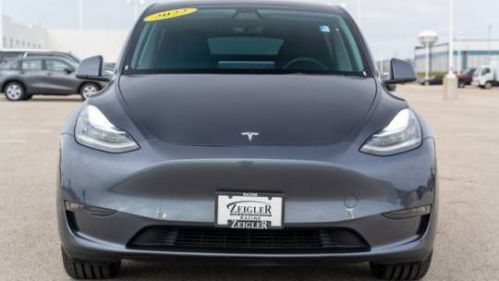 2024 Tesla Model Y 7SAYGDEE8RF025904