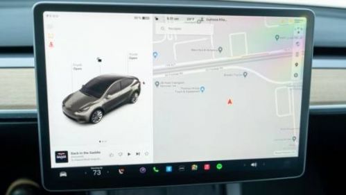 2024 Tesla Model Y 7SAYGDEE8RF025904