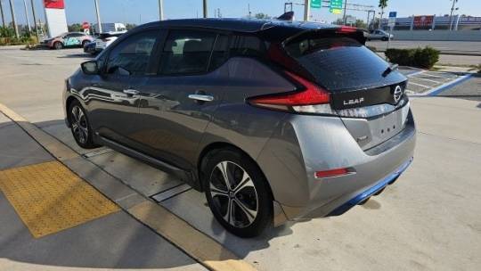 2022 Nissan LEAF 1N4AZ1CV3NC561330