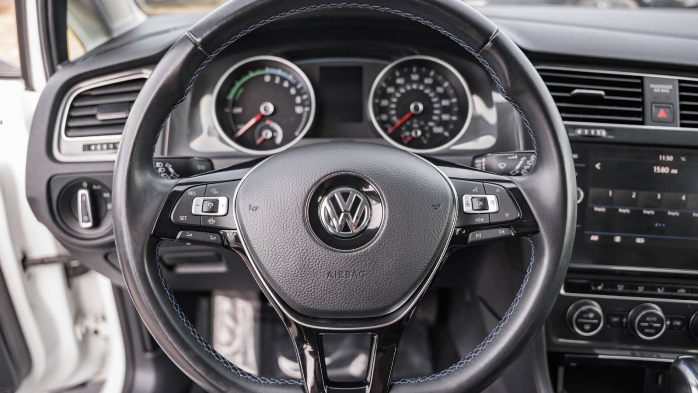 2019 Volkswagen e-Golf WVWKR7AU4KW908427