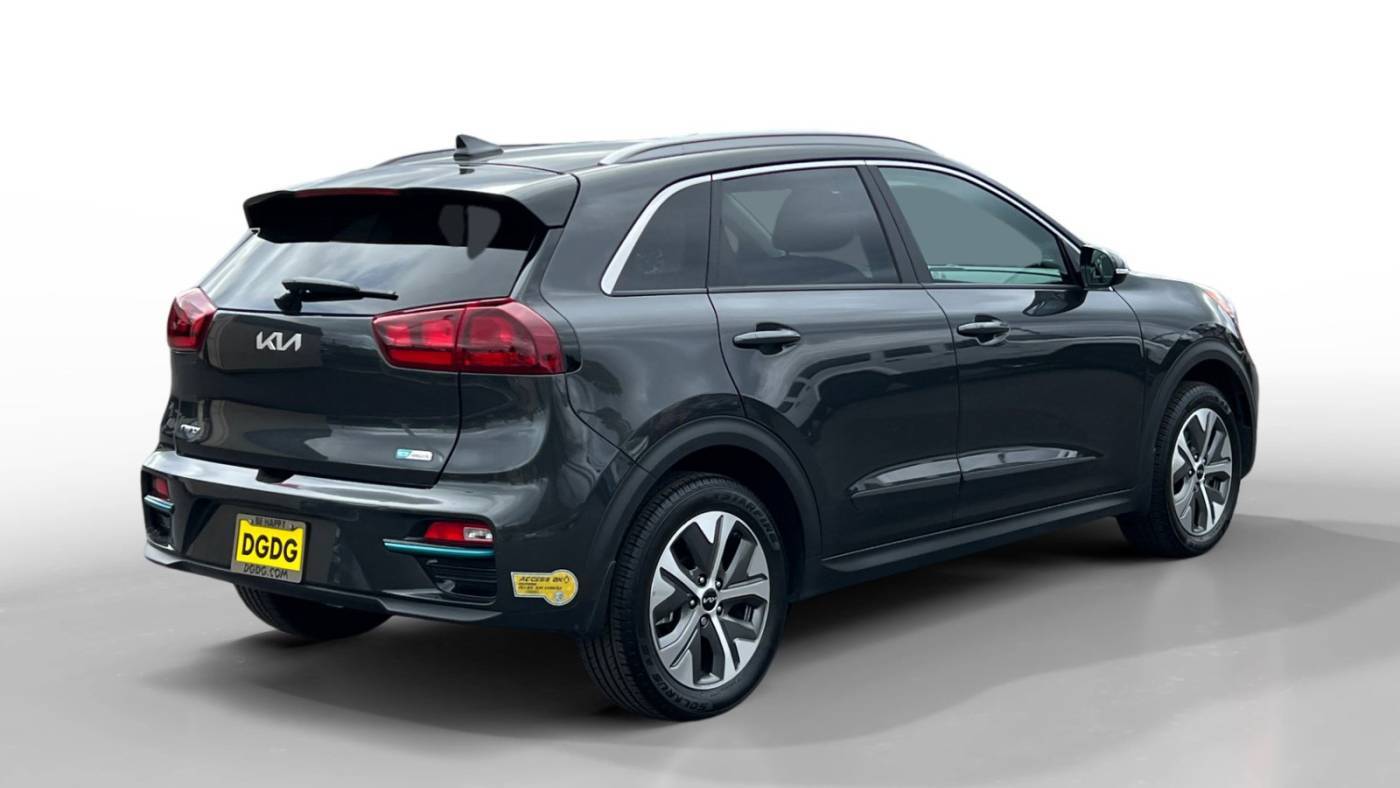 2022 Kia NIRO EV KNDCC3LG4N5137421