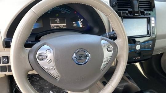 2017 Nissan LEAF 1N4BZ0CP5HC302584