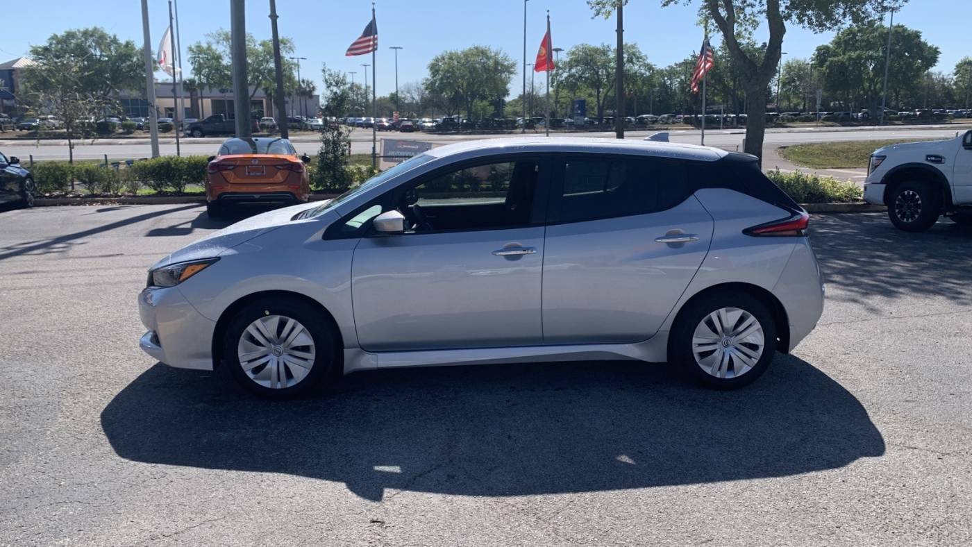 2023 Nissan LEAF 1N4AZ1BV8PC558749