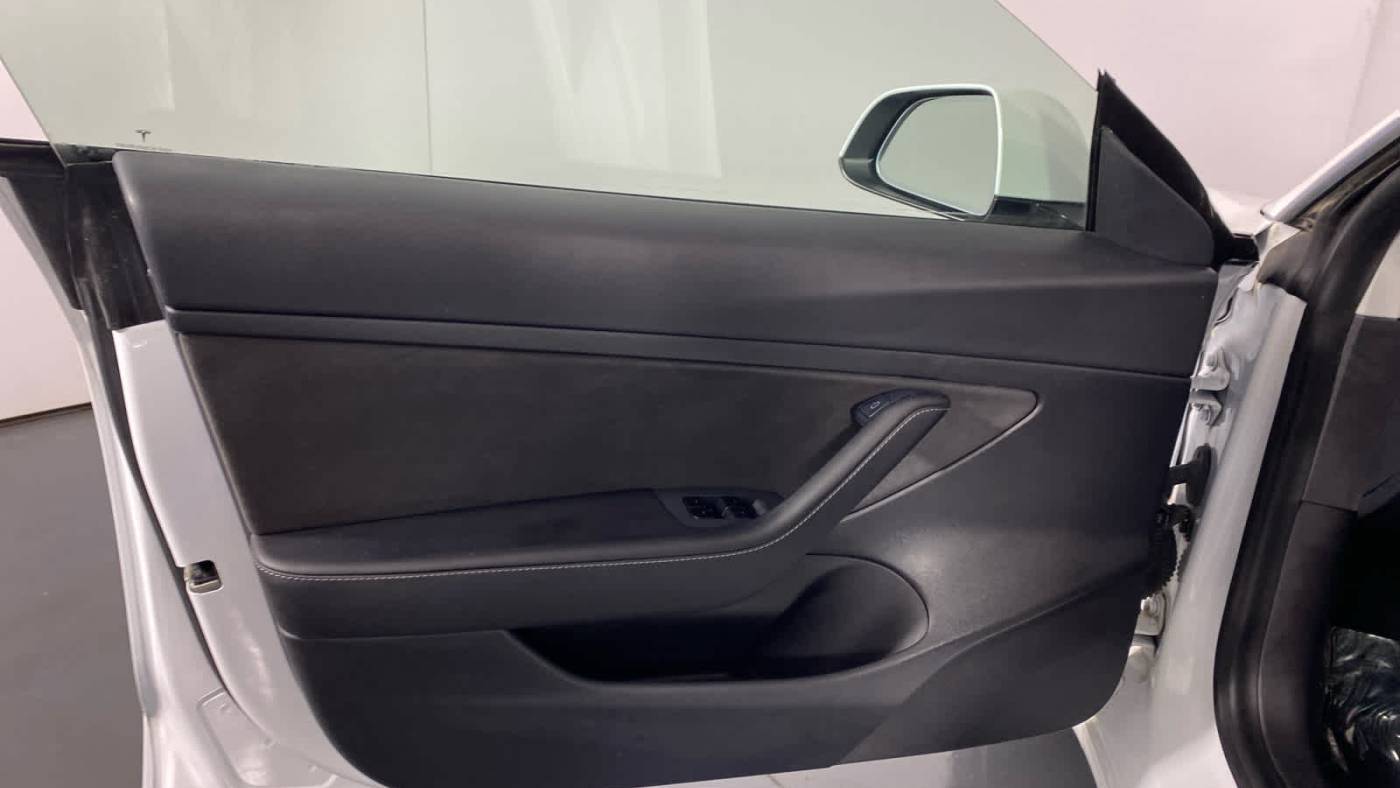 2021 Tesla Model 3 5YJ3E1EA3MF851996