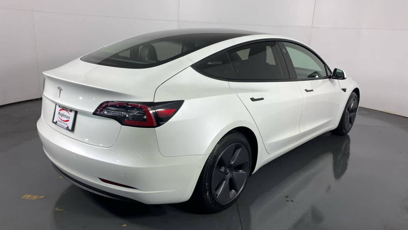 2021 Tesla Model 3 5YJ3E1EA3MF851996