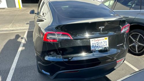2021 Tesla Model Y 5YJYGDEE8MF217247