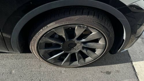 2021 Tesla Model Y 5YJYGDEE8MF217247