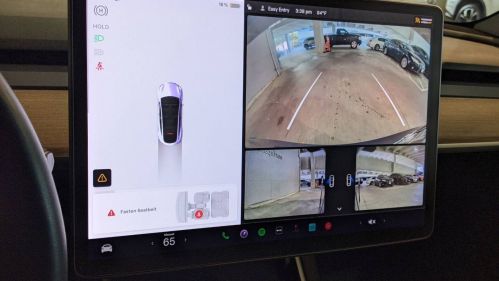 2021 Tesla Model Y 5YJYGDEE8MF065051