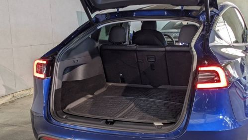 2021 Tesla Model Y 5YJYGDEE8MF065051