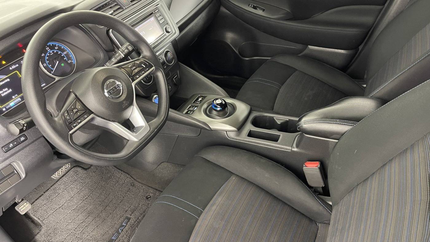 2019 Nissan LEAF 1N4AZ1CP6KC305695